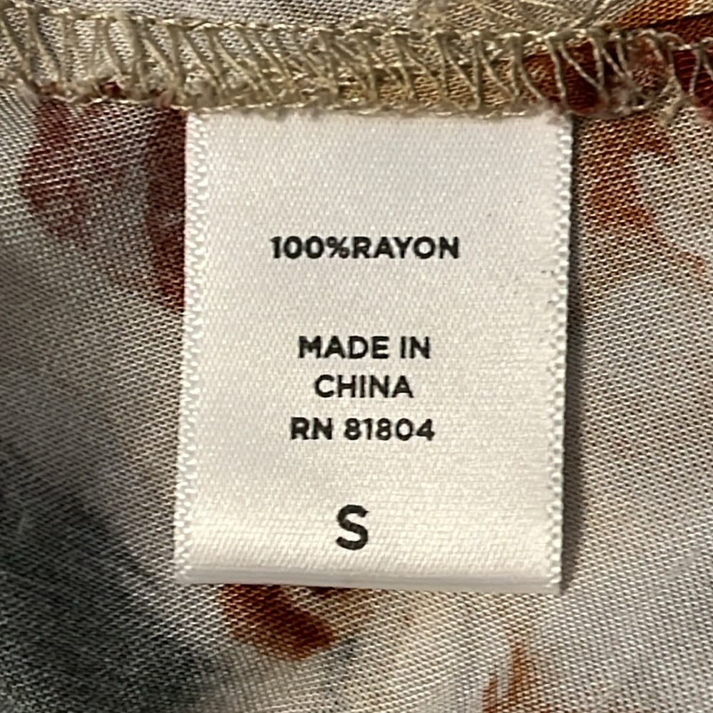 Fairhope Blouse - Picture 7 of 7